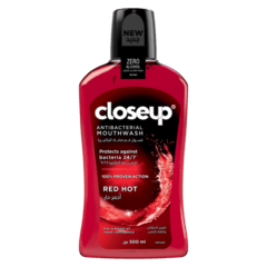 Closeup Antibacterial Mouthwash Red Hot
