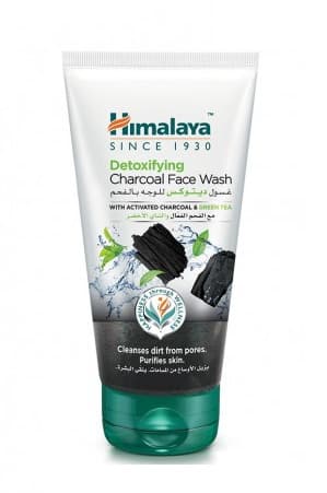 Himalaya Detoxifying Charcoal Face Wash