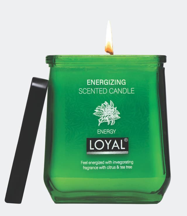 Loyal Energizing Candle, 250g