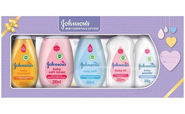 Johnson's Baby Essentials Gift Box