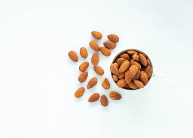 Almonds Whole 20/22/24 500 g