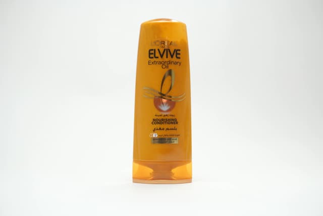 Elvive Extra Oil Conditioner 360 ml
