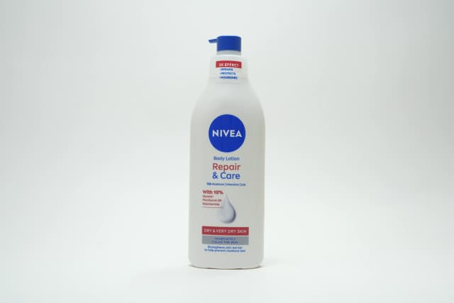 Nivea Repair And Care Body Lotion 400 ml