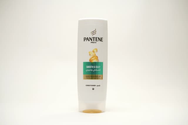 Pantene Smooth And Silky Conditioner 360 ml