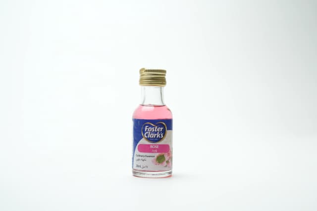 Foster Clarks Rose Essence 28 g