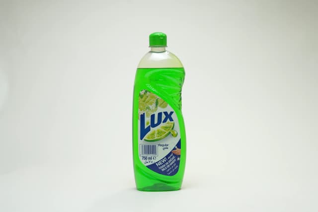 Lux Sunlight Regular Dish Wash 750 ml