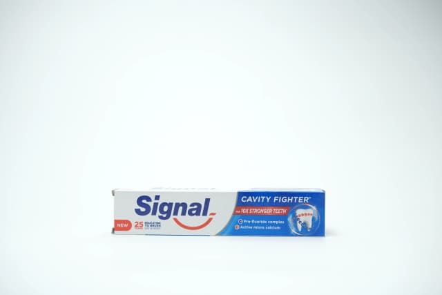 Signal Cavity Fighter Toothpaste 120 ml