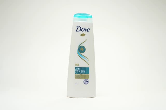 Dove Shampoo Daily Care 2 In 1 400 ml