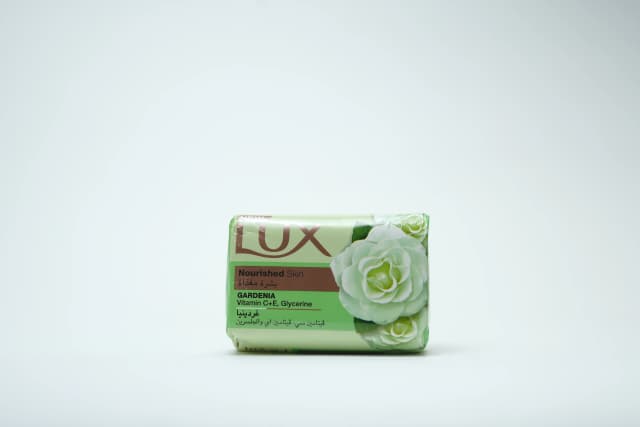 Lux Bar Nourished Skin Gardenia 170 g
