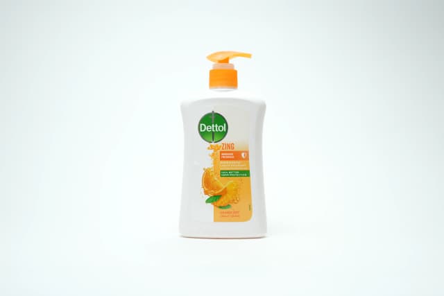 Dettol Handwash Zing 400 ml