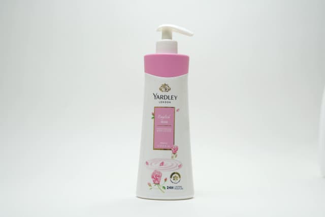 Yardley Rose Body Lotion 400 ml