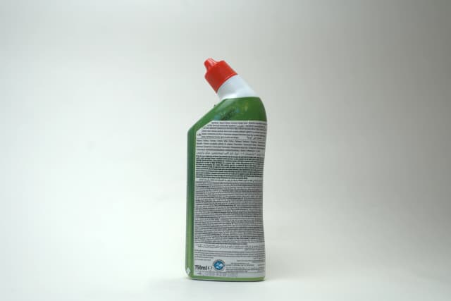 W.C.Net Forest Fresh 750 ml