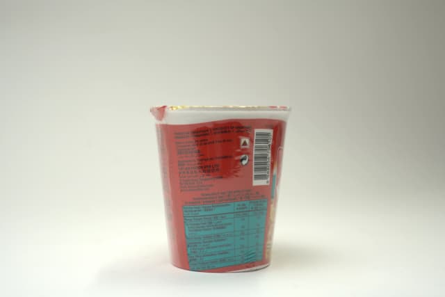 Koka Seafood Cup Noodles 70 g