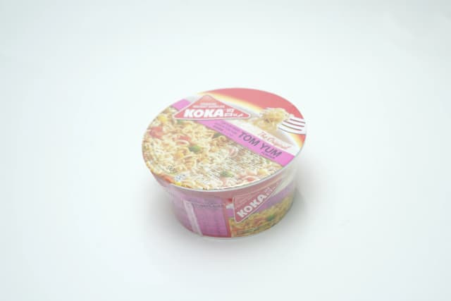 Koka Tom Yam Bowl Noodles 90 g