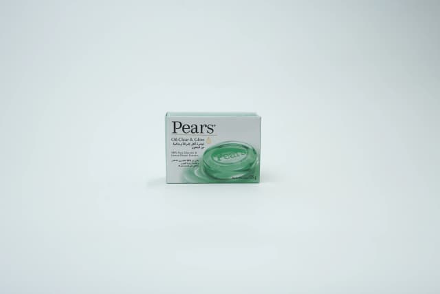 Pears Soap Oil Clear And Glow 125 g