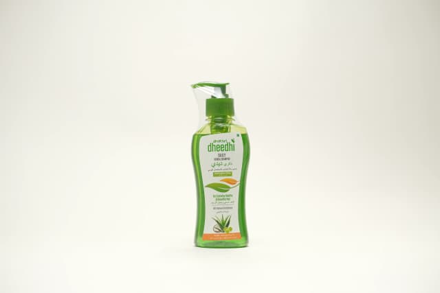 Dheedhi Hair Care Herbal Shampoo 200 ml