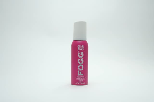 Fogg Women Essence Fragrance Body Spray 120 ml
