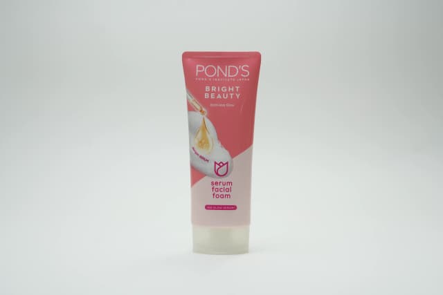 Ponds Face Wash 100 ml
