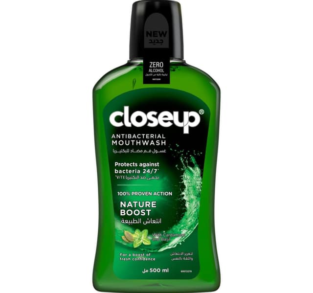 Closeup Nature Boost Antibacterial Mouth Wash 500 Ml