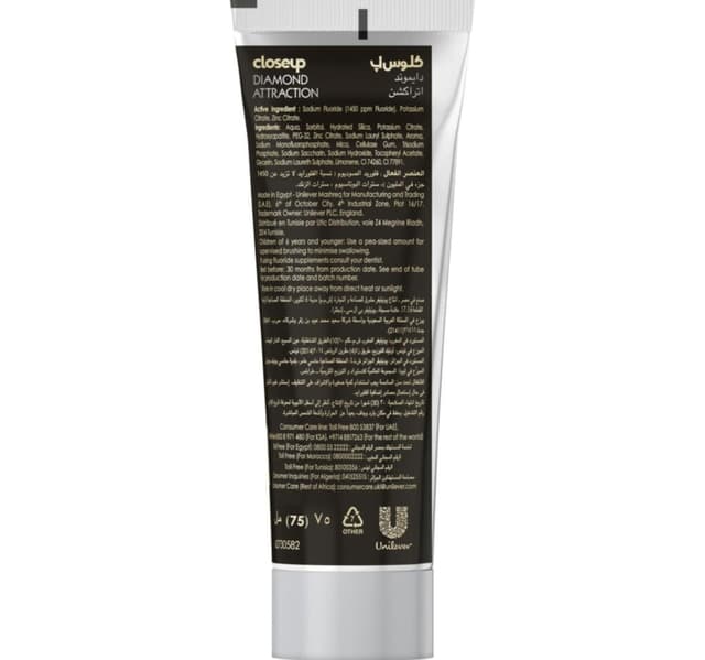 Closeup Diamond Attraction Whitening Fresh White Intense Peppermint