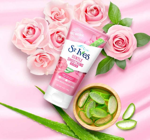 St Ives Gentle Smoothing Rose Water Aloe Vera Face Scrub 170 G