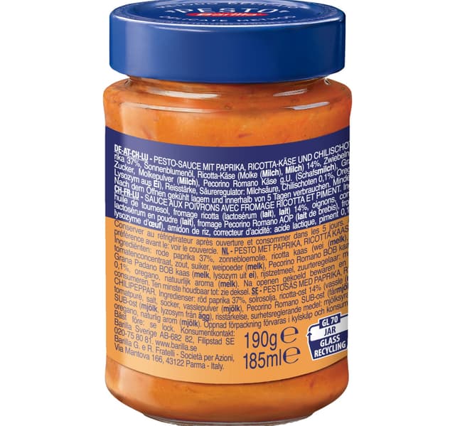 Barilla Pesto Calabrese Pasta Sauce With Chilli Peppers And Italian Cheese 190 G