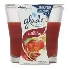 Glade Welcoming 96g Apple & Cinnamon Scented Candle with Essential Oils, 1 Piece