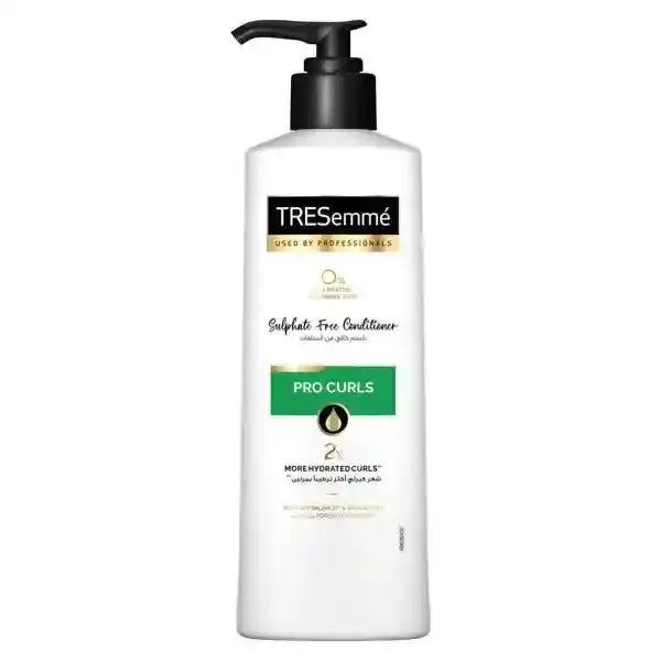 Tresemme Pro Curls Conditioner with Porosity Balance & Shea Butter for 2x More Hydrated Curls (Sulphates, Parabens & Dyes Free) 250Ml