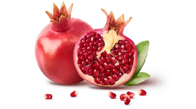 Bustan Pomegranate Fresh, Approx. 1000g
