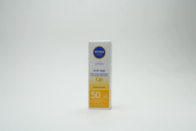 Nivea Spf 50 Sun Face Anti Age 50 ml