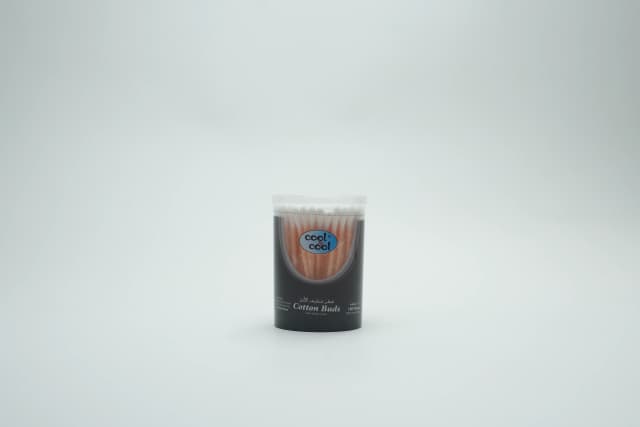 Cool And Cool Asstd Colours Cotton Buds 100 pcs