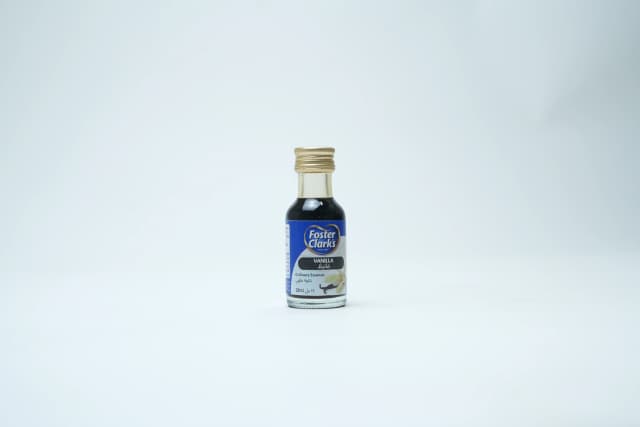 Foster Clarks Vanilla Essence 28 g