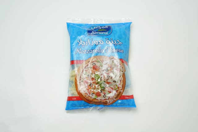 Almarai Mozzarella Shredded Lite 180 g