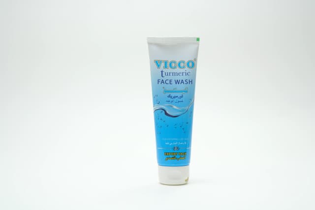 Vicco Turmeric Face Wash 70 g