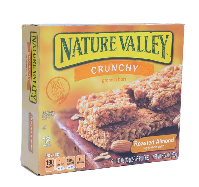 Natural Valley Crunchy Roasted Almond Granola Bar 253 g
