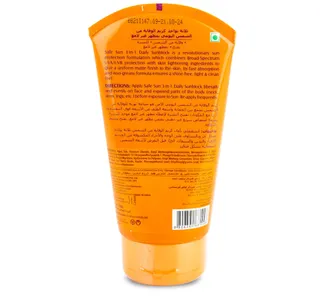 Lotus Herbals 3in1 Matte Look Daily Sunblock SPF40 100 g