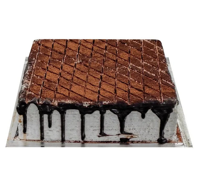 Tiramisu Cake Medium 1 Kg
