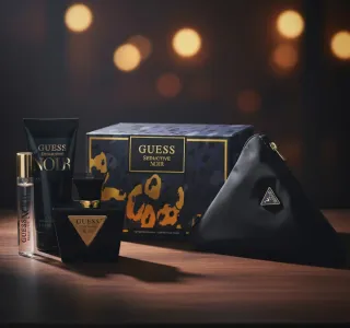 جيس مجموعة عطر سيدكتيف نوار للنساء أو دي تواليت 75 مل مع لوشن للجسم 100 مل وبخاخ صجمير 15 مل مع حقيبة