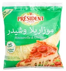 جبنة موزاريلا وشيدر مبشورة