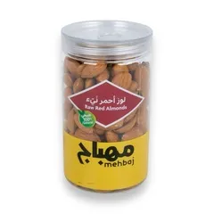 لوز أحمر نيء
