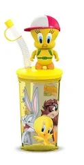 حلوى تويتي مع كوب ومصاصة