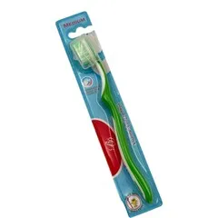 B And D Toothbrush With Cap Medium