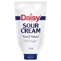 Daisy Squeeze Sour Cream 14 oz