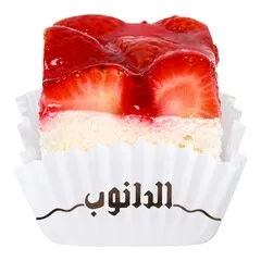 كيكة الفراولة قطعة صغيرة