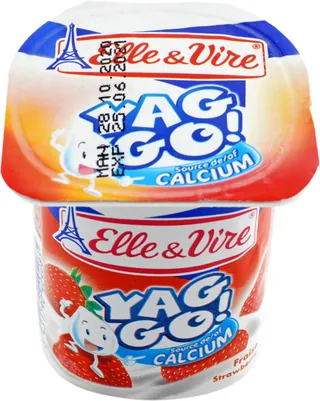 Elle & Vire Dairy Desert Fruit Strawberry 125G