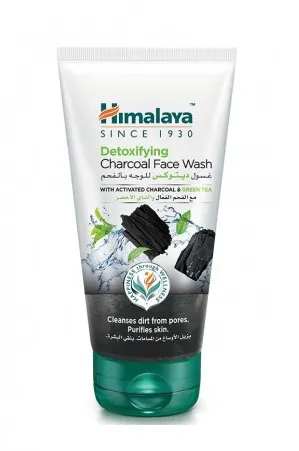 Himalaya Detoxifying Charcoal Face Wash