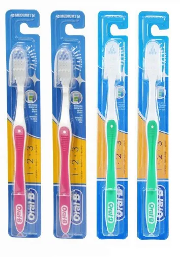 Oral-B 123 Medium Toothbrush
