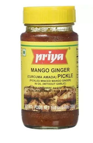 Priya Pickle Mango Ginger 300G