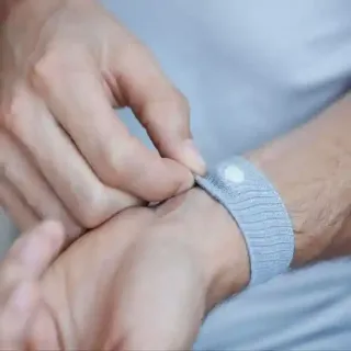 يربط