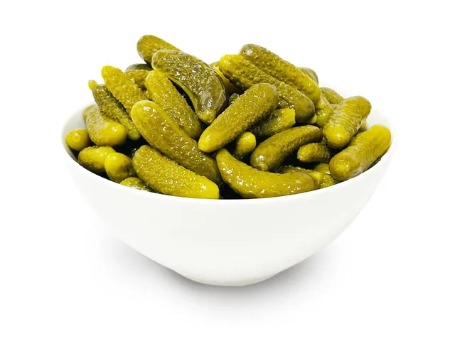 مخلل خيار كورنيشون بالكيلو
